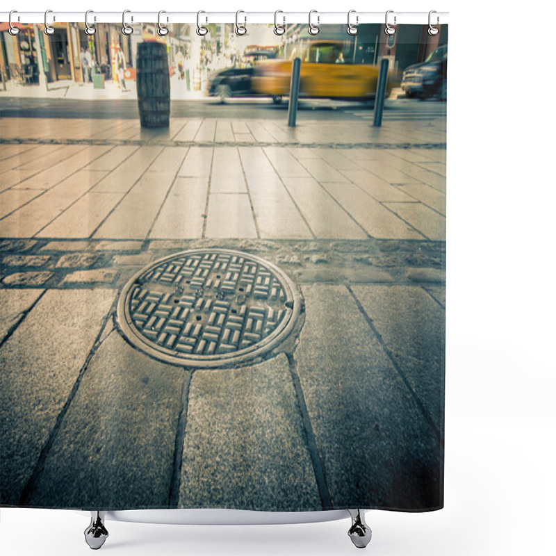 Personality  Lower Manhattan Street Shower Curtains