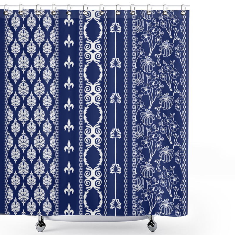 Personality  Art Deco Set. Floral Embroidery Borders. Damask Bohemian Motifs. Shower Curtains