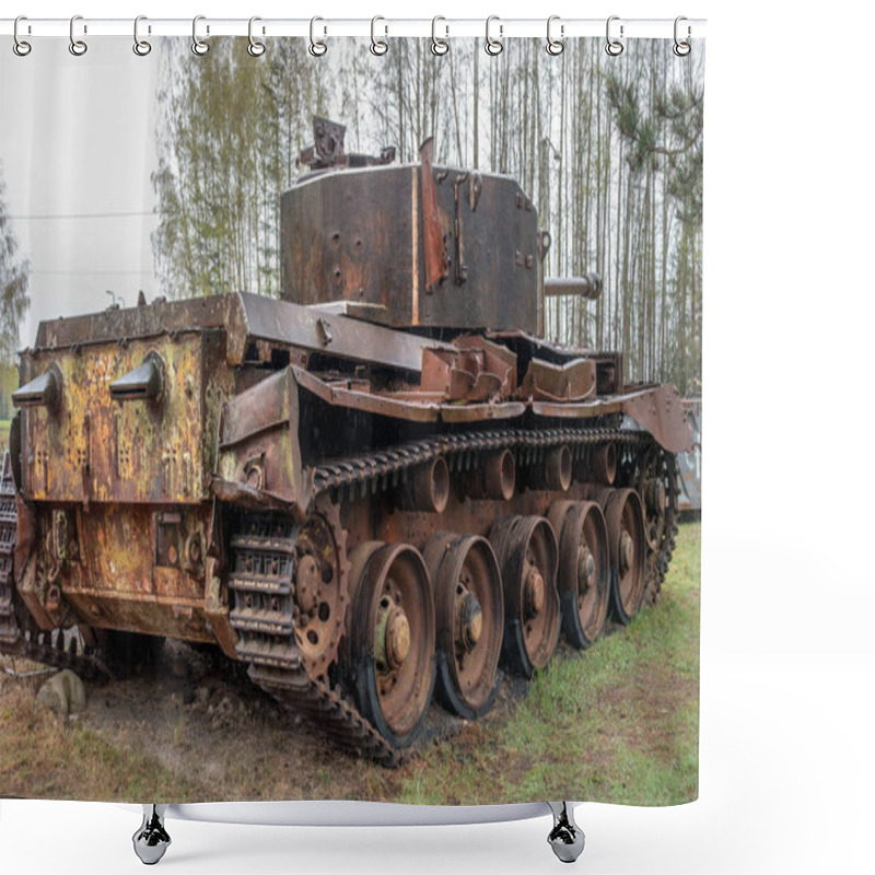 Personality  Parola, Finland - May 2, 2019: Tank Museum In The City Of Parola. British Medium Cruising Tank Of The Second World War - Comet. Old Rusty Tank Shower Curtains