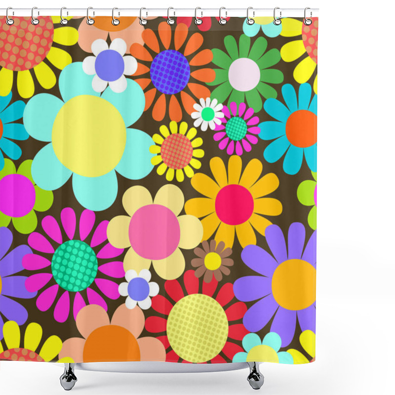 Personality  A Bright And Bold Floral Daisy Flower Pattern, Designed In A Retro Sixties Art Style. Shower Curtains