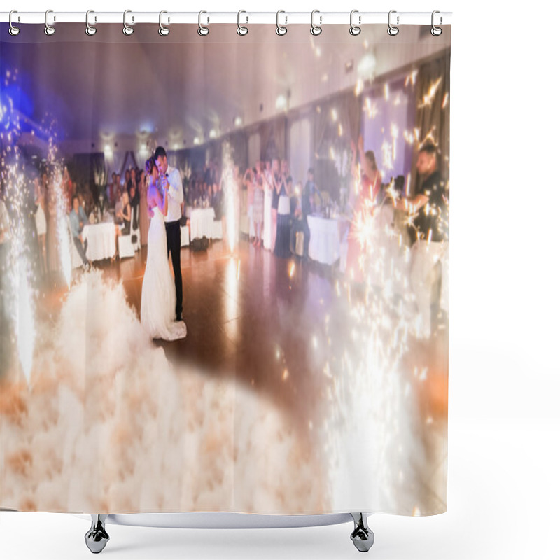 Personality  Beautiful Wedding Dance Shower Curtains