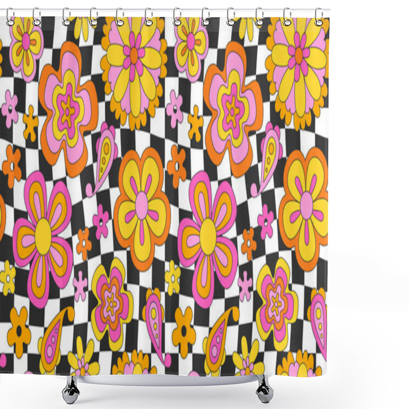 Personality  Vintage Flower Seamless Pattern Illustration. Retro Psychedelic Floral Background Art Design. Groovy Colorful Spring Texture, Hippie Seventies Nature Backdrop Print With Repeating Daisy Flowers. Shower Curtains