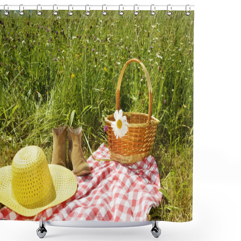 Personality  Hat Woman, Shoes And  And Wicker Basket On A Picnic Shower Curtains