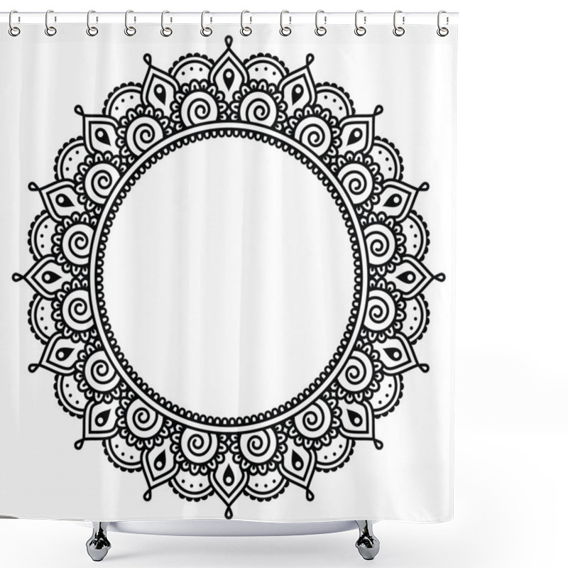 Personality  Mehndi, Indian Henna Tattoo Round Pattern Shower Curtains