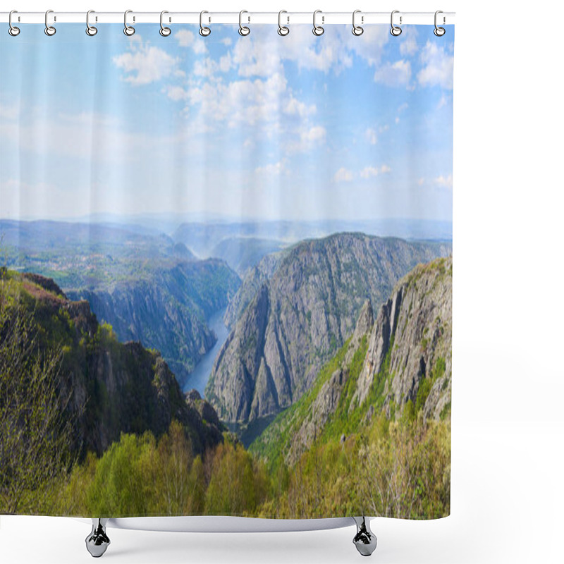 Personality  Sil Canions Shower Curtains