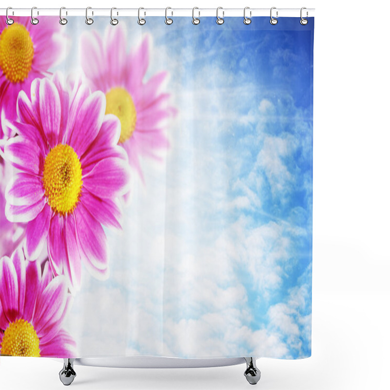 Personality  Pretty Pink Flowers Against Blue Skies, Abstract Natural Backgro Shower Curtains