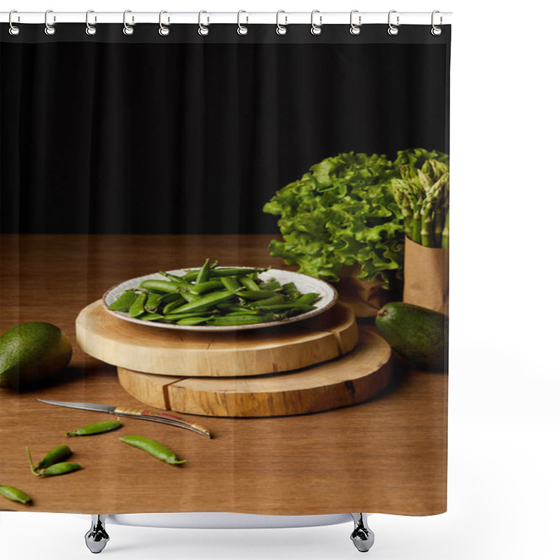 Personality  Fresh Green Vegetables On Wooden Tabletop Shower Curtains