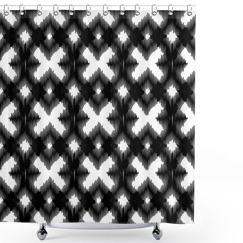 Personality  Seamless Scribble Pattern Shower Curtains