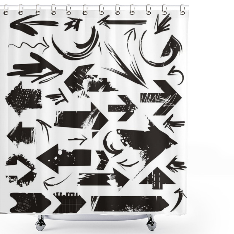 Personality  Set Of Grunge Arrows Shower Curtains