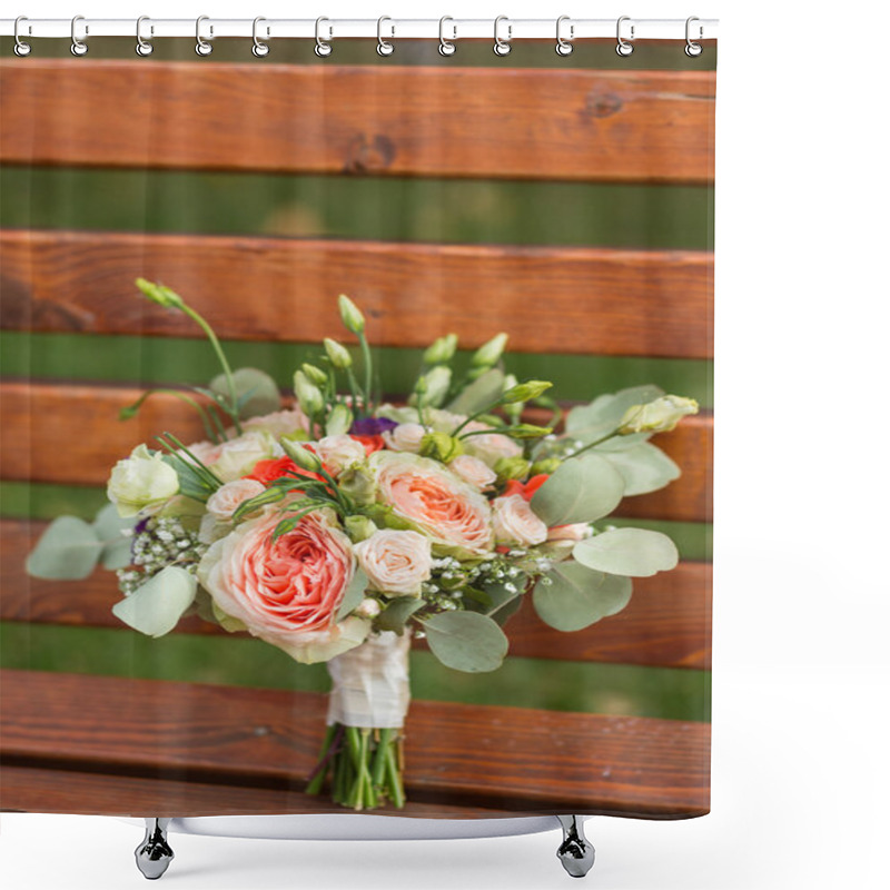 Personality  Bridal Bouquet Of Various Flowers Shower Curtains