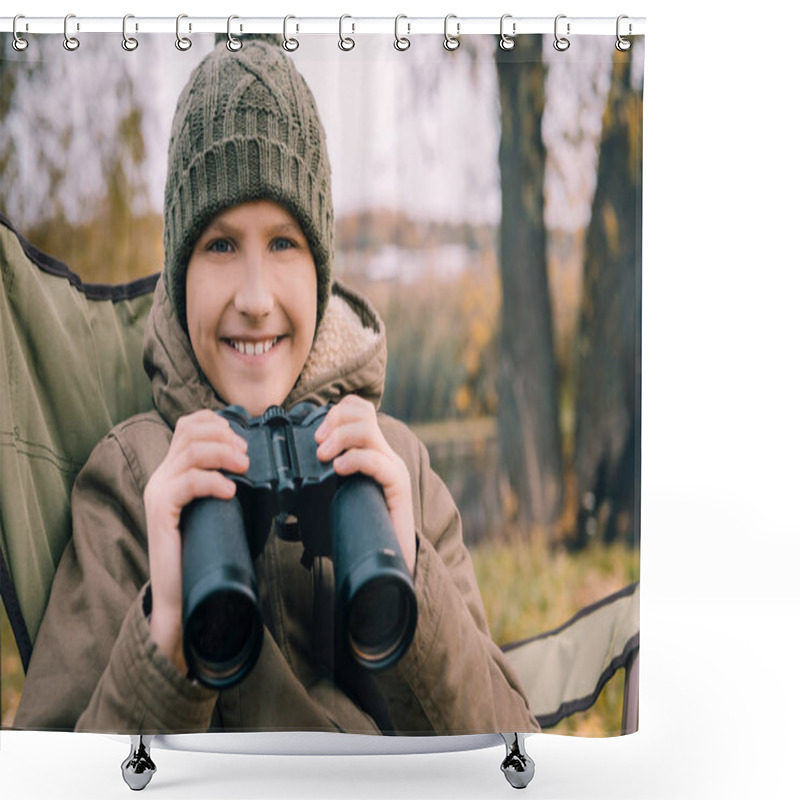 Personality  Kid Looking At Camera And Holding Binoculars Shower Curtains