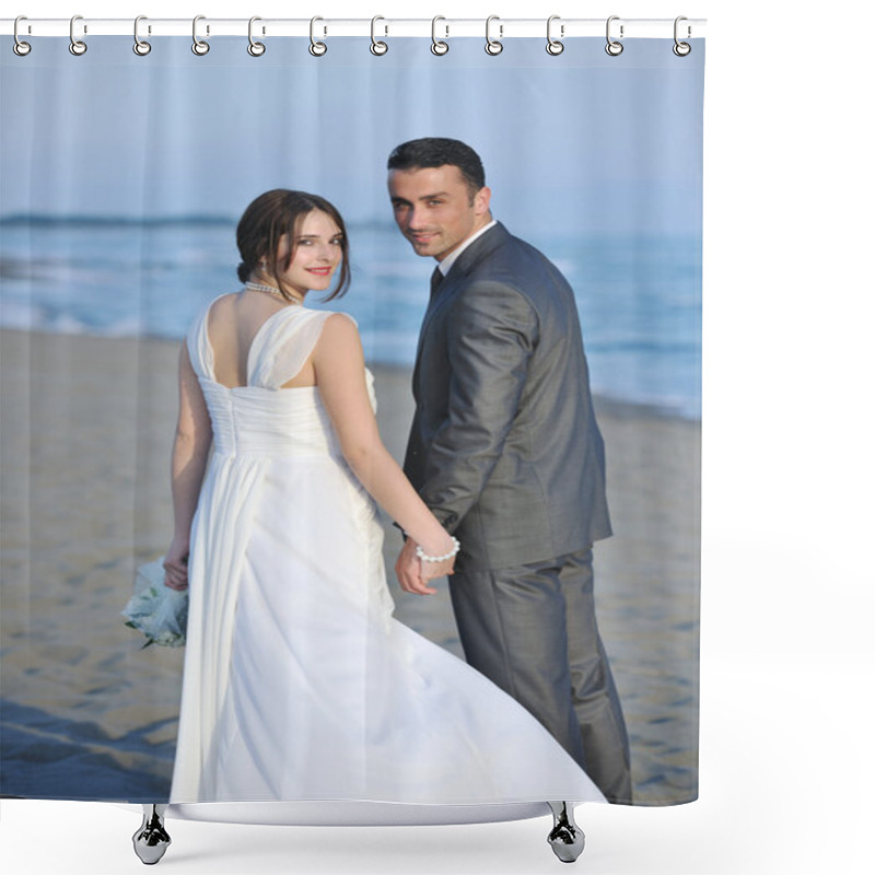 Personality  Romantic Beach Wedding At Sunset Shower Curtains