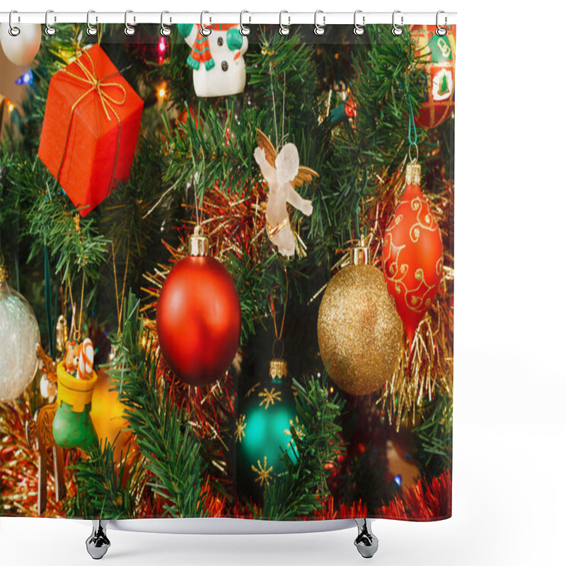 Personality  Christmas Ornaments On Tree Shower Curtains