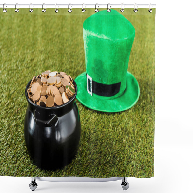 Personality  Green Hat And Pot Of Gold On Grass For St Patricks Day Shower Curtains