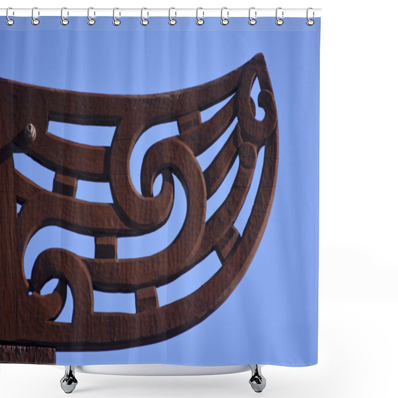 Personality  Maori  Culture - Wood Curving Shower Curtains