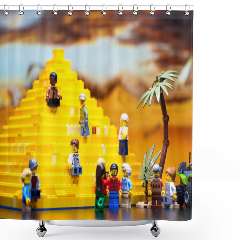 Personality  RUSSIA, April 12, 2018. Constructor Lego Classic - Minifigurki Little People. Group Of Tourists Near The Egyptian Pyramid Shower Curtains