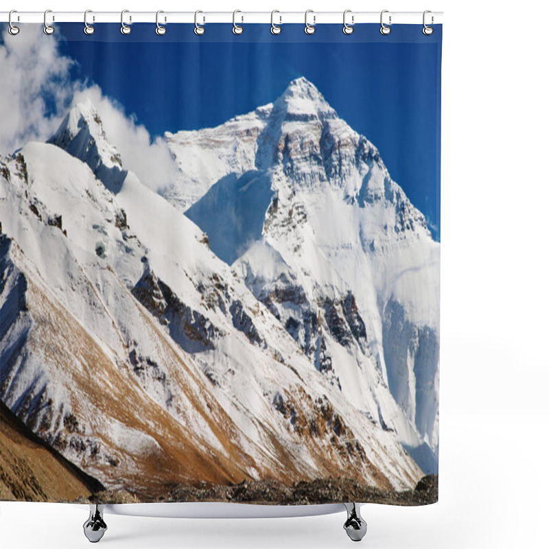 Personality  Mount Everest Shower Curtains