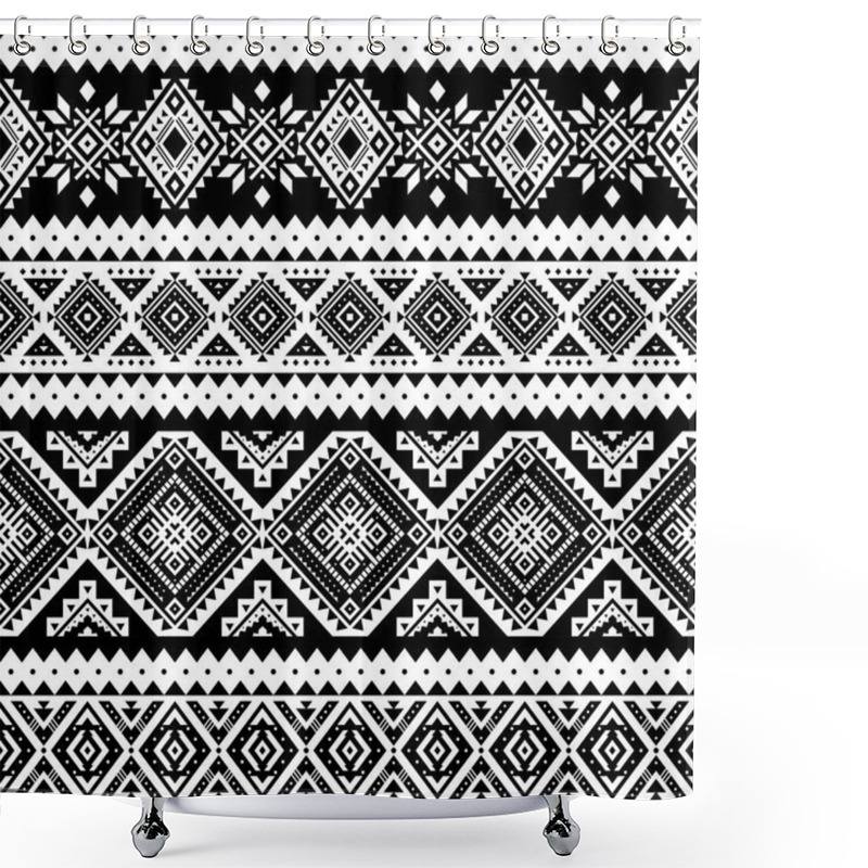 Personality  Aztec Seamless Pattern. Shower Curtains