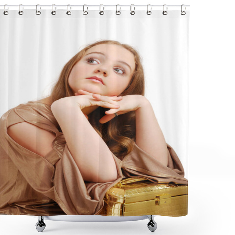 Personality  Dreamy Teenage Girl With A Trunk. Shower Curtains