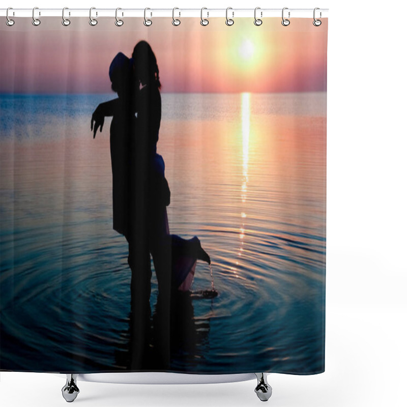 Personality  Happy Couple By The Sea At Sunset On Travel Silhouette In Nature Shower Curtains