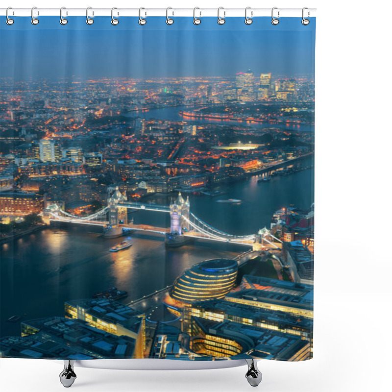 Personality  London Night Shower Curtains