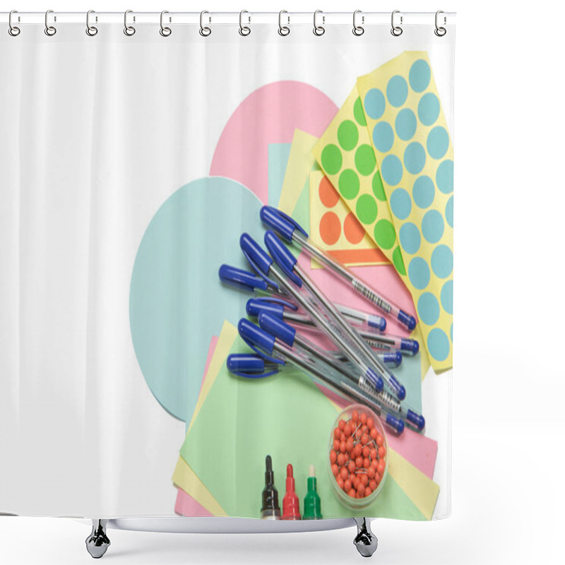 Personality  Moderator Accessories  Isolated Shower Curtains