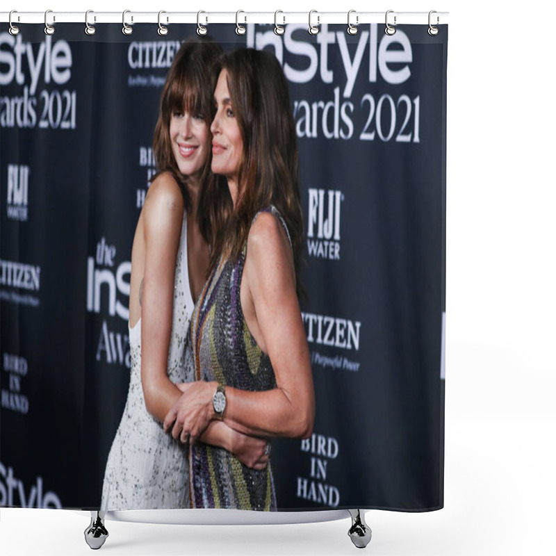 Personality  Model Kaia Gerber And Mother/model Cindy Crawford Arrive At The 6th Annual InStyle Awards 2021 Held At The Getty Center On November 15, 2021 In Los Angeles, California, United States.  Shower Curtains