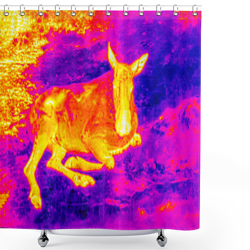 Personality  Moose The King Of The Forest In A Thermal Image Shower Curtains