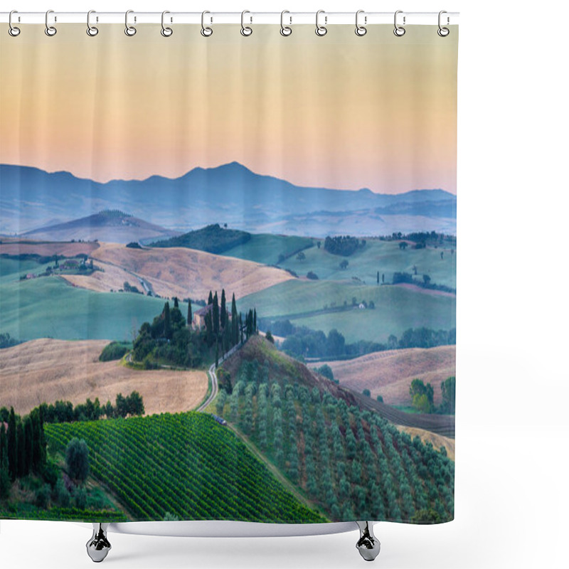 Personality  Scenic Tuscany Landscape At Sunrise, Val D'Orcia, Italy Shower Curtains