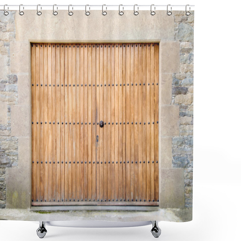 Personality  Wooden Garage Gate Shower Curtains