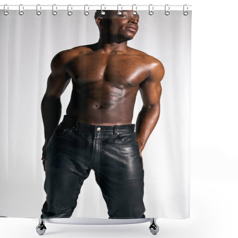 Personality  With A Charismatic Smile, A Young African American Man Showcases His Athletic Physique, Standing Confidently In Fitted Black Jeans Against A Simple Background. Shower Curtains