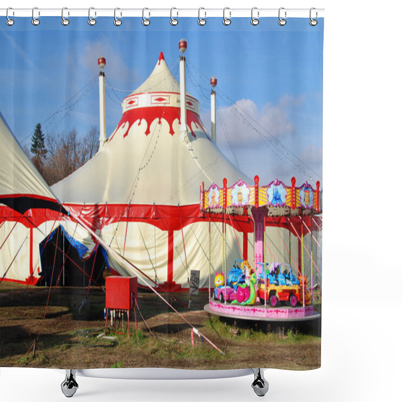 Personality  Circus Shower Curtains