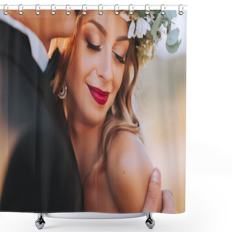 Personality  Happy Newlyweds Couple Shower Curtains