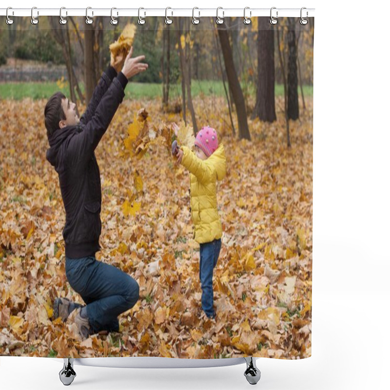 Personality  Dad And Daughter Are Playing Leaves Shower Curtains