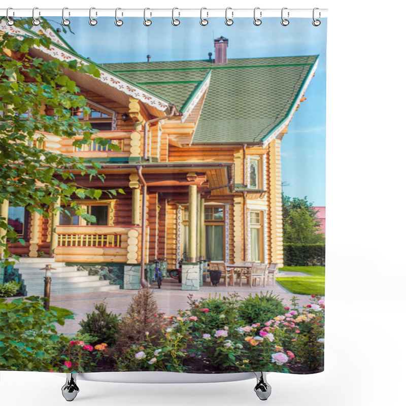 Personality  Details Of Wooden Country House Shower Curtains