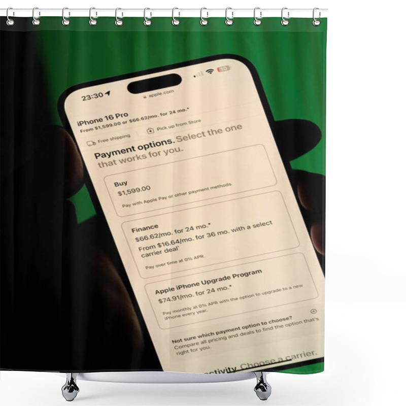 Personality  Paris, France - Sep 8, 2024: Vertical Shot Of A Male Hand Holding The IPhone 16 Pro Max With A Green Background, Showcasing Payment Options Including Full Price, Financing, And Monthly Fees For The Shower Curtains