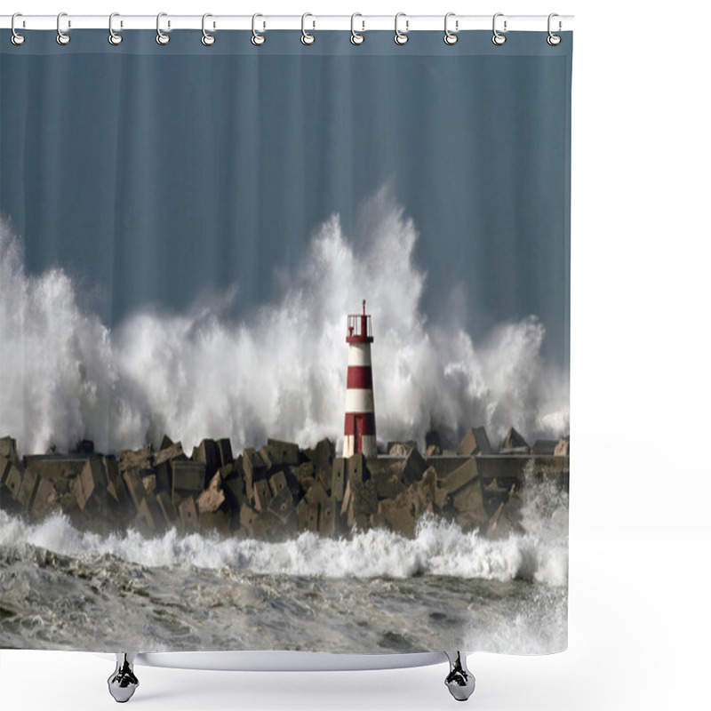 Personality  Stormy Waves Shower Curtains