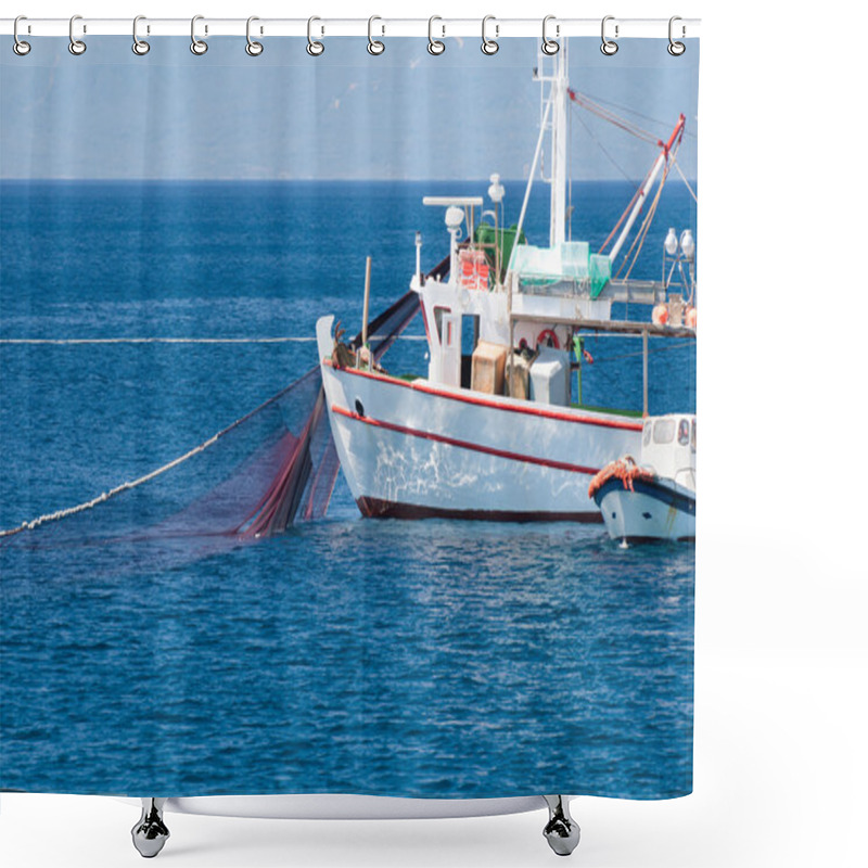 Personality  Mediterranean Fishing Boat Puliling Nets Shower Curtains