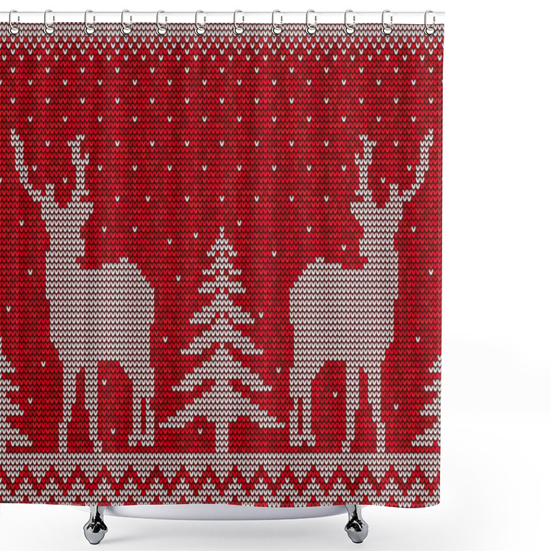 Personality  Red And White Christmas Seamless Pattern Background With Deer And Pine Tree Vector Shower Curtains