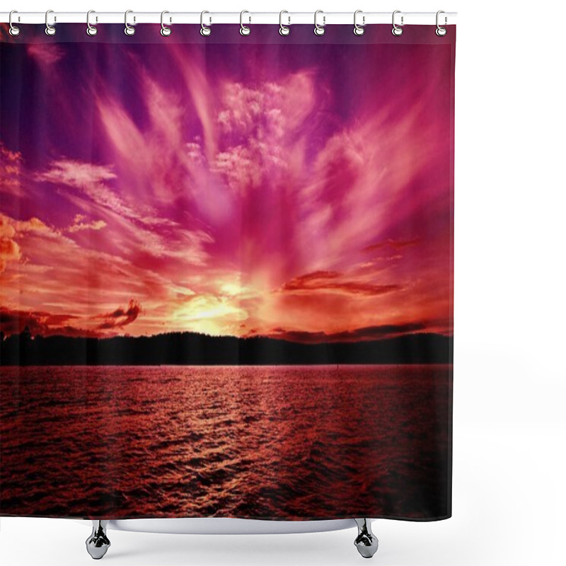 Personality  Spectacular Pink Orange Violet Ocean Sunset. Australia Shower Curtains