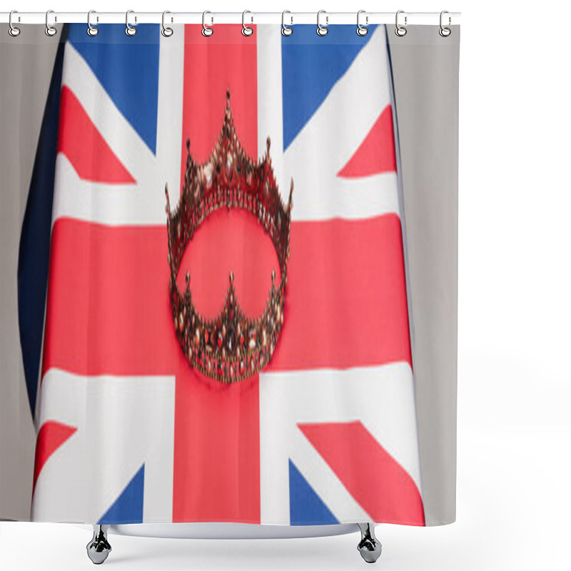 Personality  Golden Royal Crown On British Flag Isolated On Grey, Banner Shower Curtains