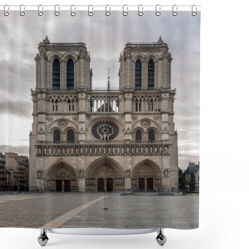 Personality  Romantic Attractions Of Paris Shower Curtains