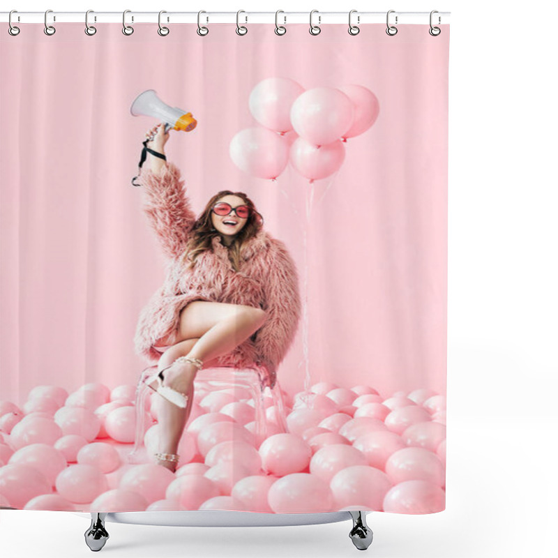 Personality  Trendy Smiling Woman Holding Megaphone On Pink Balloons Background Shower Curtains