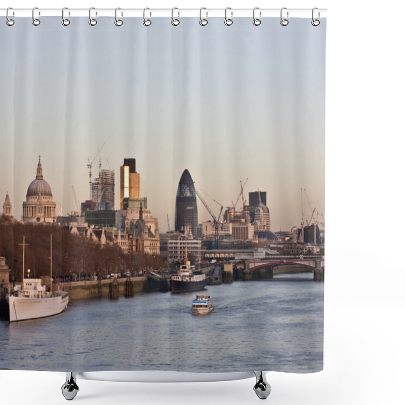 Personality  London Shower Curtains