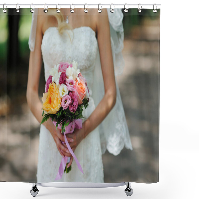 Personality  Beautiful Bridal Bouquet With Roses Shower Curtains