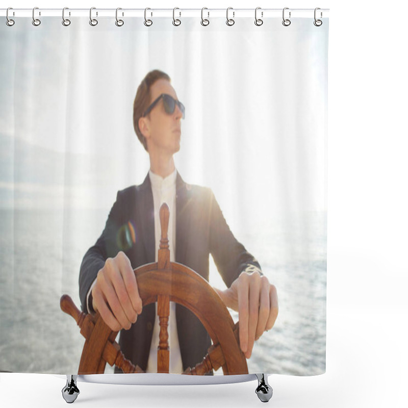 Personality  Captain Shower Curtains