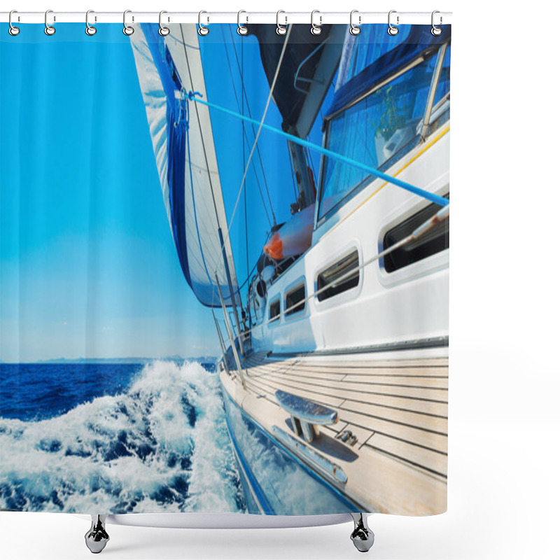 Personality  Sailing Shower Curtains