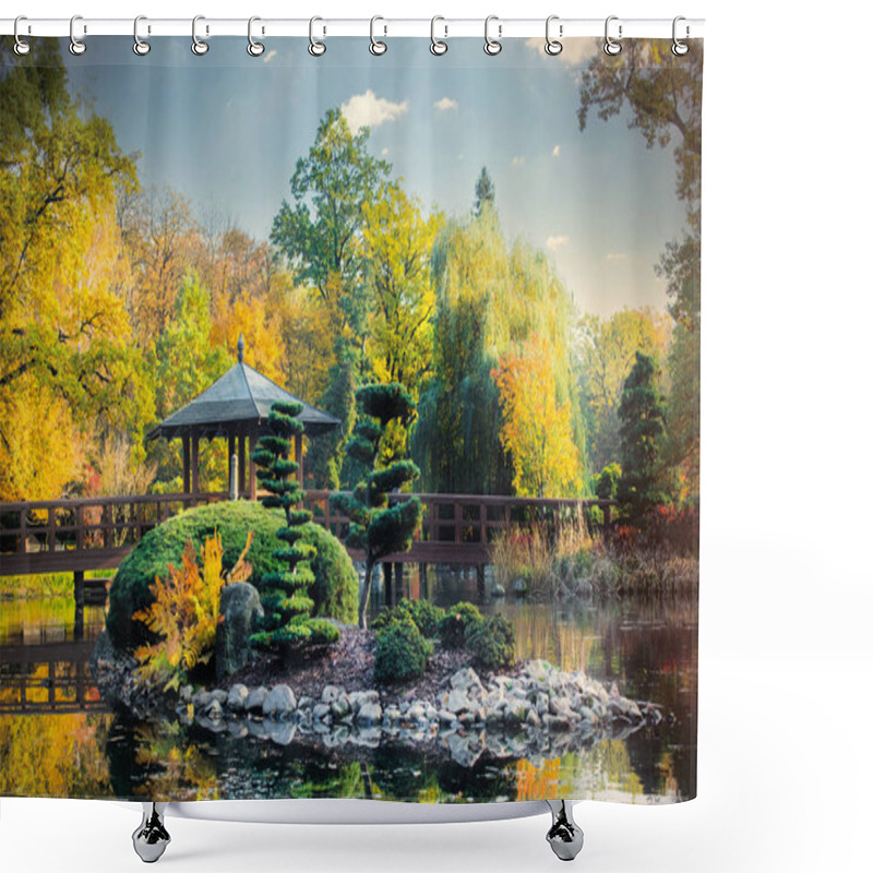 Personality  Japanese Garden In Autumn Shower Curtains