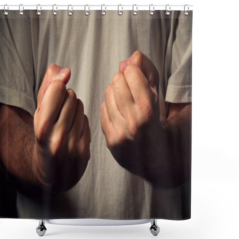 Personality  Casual Man's Fist Shower Curtains