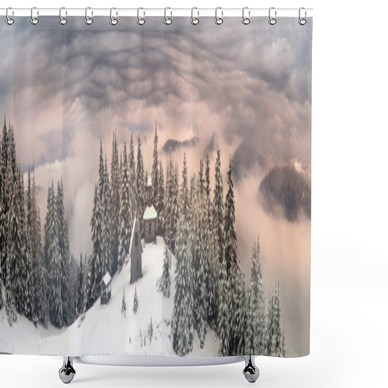 Personality  Old Mountain Village Shower Curtains